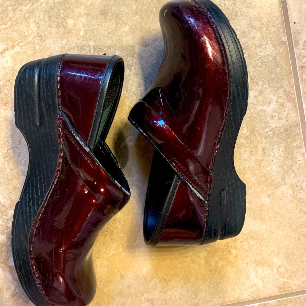 Dansko - LT Professional - Patent red
